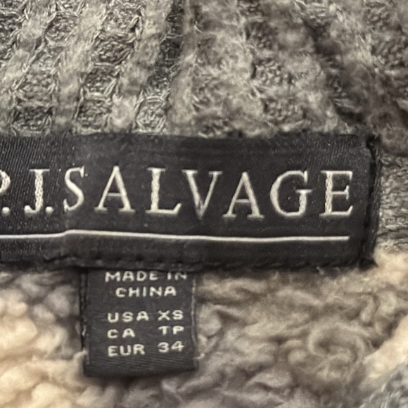 PJ Salvage sherpa fleece camo hoodie - Picture 6 of 10